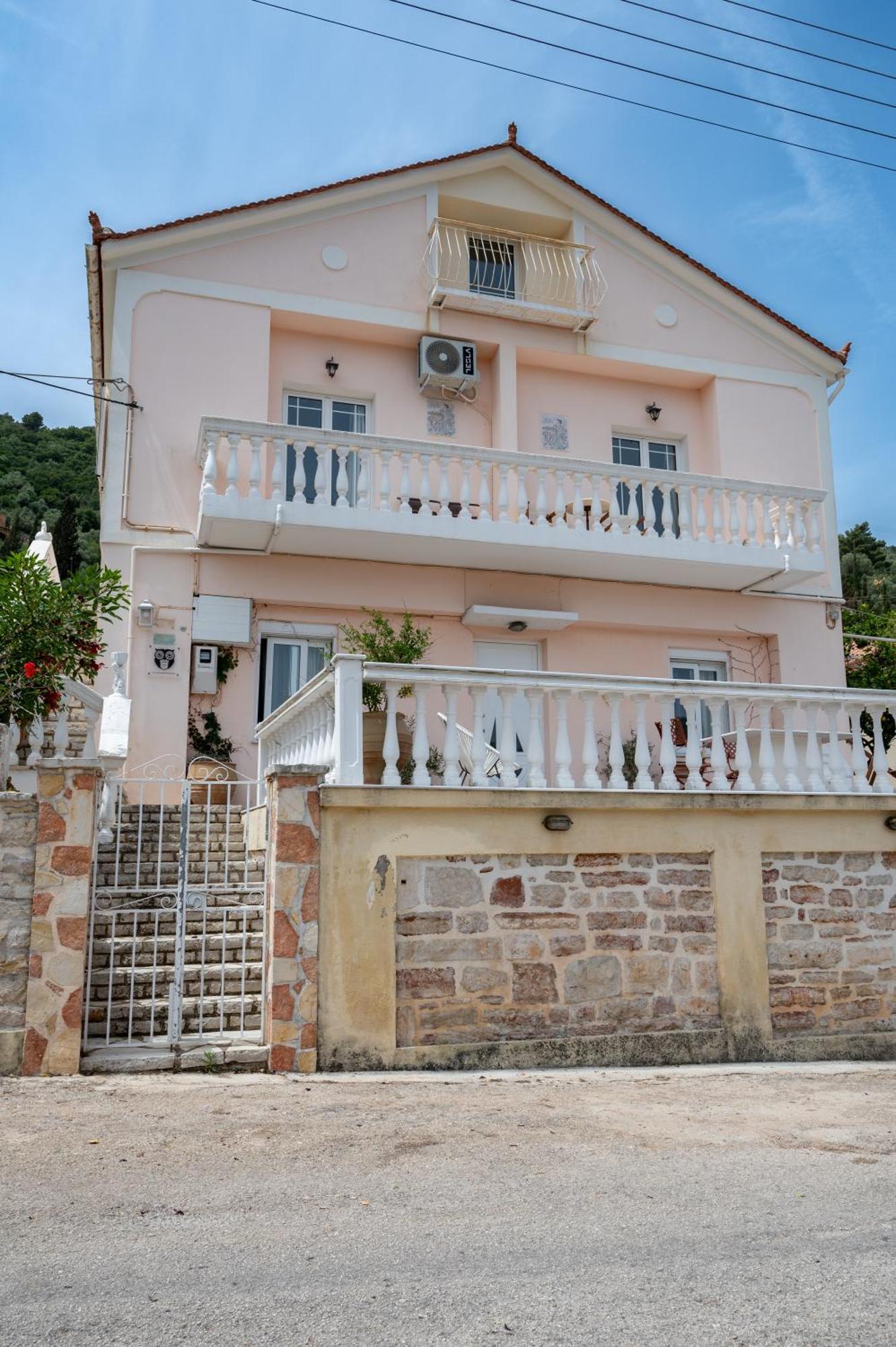 Koukouapartments & Suites Vathy  Exterior photo